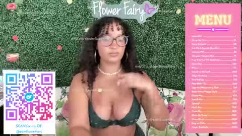 edmflowerfairy online show from May 29, 9:46 pm