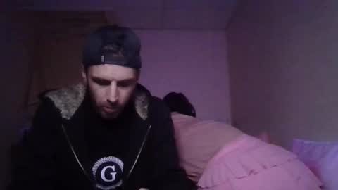 edmonton1985780 online show from April 22, 9:05 am