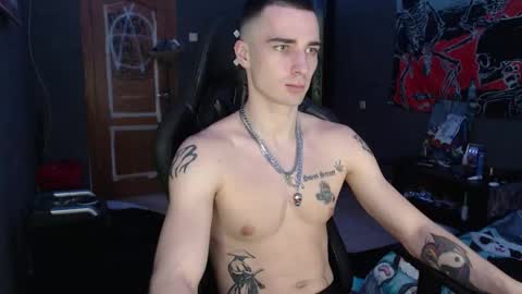 Eduar online show from November 27, 12:46 pm