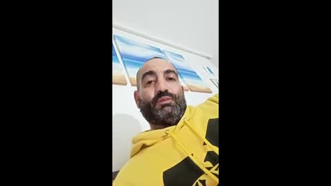 eemmee708927 online show from April 3, 11:55 pm