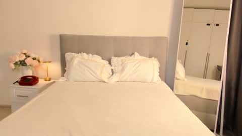 Effie Mur online show from November 16, 7:21 am