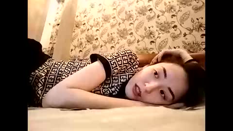 Effy online show from November 25, 4:28 pm