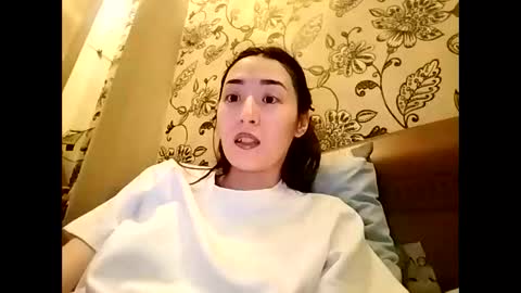 Effy online show from December 18, 2:23 pm