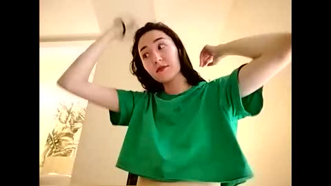 Effy online show from February 9, 2:53 pm