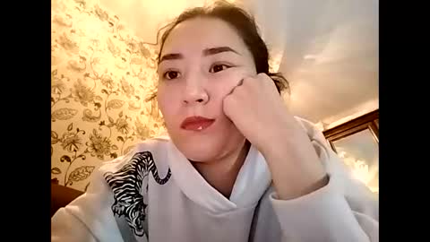 Effy online show from September 29, 2:05 pm