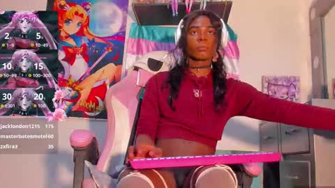 Snapshot of effy_marinn chatting on September 27, 2:48 pm effy_marinn online show from September 27, 2:48 pm