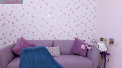 Effy online show from February 18, 6:37 am