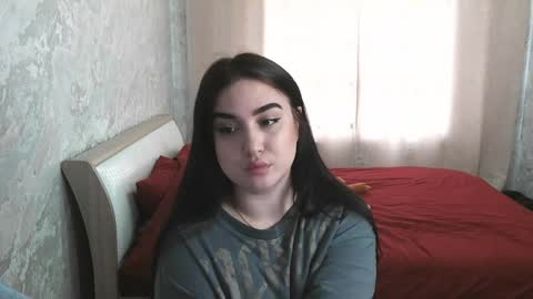 Lina online show from April 8, 10:18 am