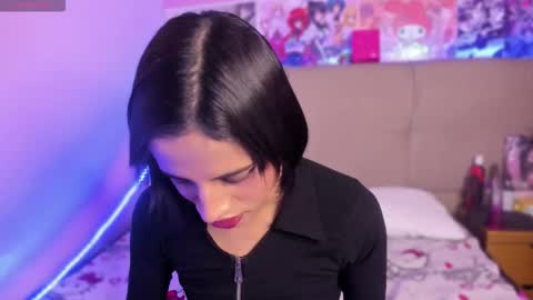 Eimyflorian online show from October 18, 6:12 pm