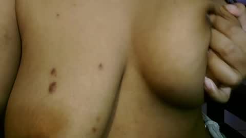 Eirondra Valeen online show from April 6, 4:46 am