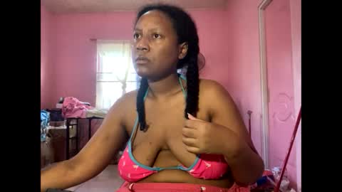 Eirondra Valeen online show from April 13, 11:03 am