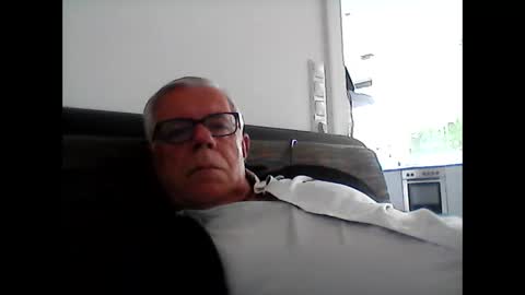 eisbaer1957 online show from June 6, 1:28 pm