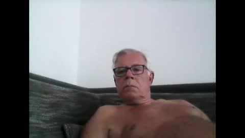eisbaer1957 online show from May 29, 6:39 pm