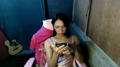 Snapshot of el_clovirr chatting on October 20, 6:57 pm el_clovirr online show from October 20, 6:57 pm