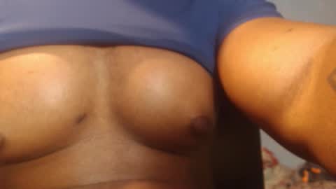 el_vecino_m online show from February 24, 6:49 am