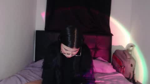 Ela online show from April 5, 3:03 am