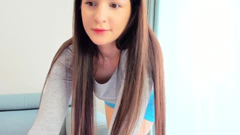 Ela online show from February 17, 8:13 am