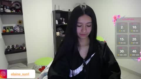 Snapshot of elaine_sun chatting on October 16, 3:50 am Elaine eli online show from October 16, 3:50 am