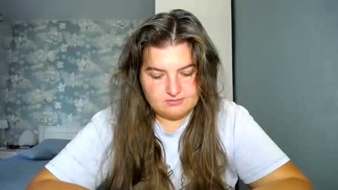 Snapshot of elanis_blair chatting on September 22, 1:48 pm Elanis online show from September 22, 1:48 pm