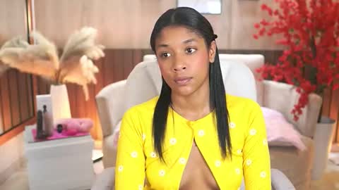 Electra Jones online show from January 7, 5:29 pm