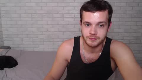 Snapshot of electric_smile chatting on October 13, 5:48 pm Alex online show from October 13, 5:48 pm