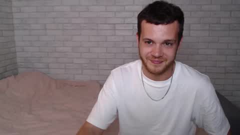 Snapshot of electric_smile chatting on September 21, 3:38 pm Alex online show from September 21, 3:38 pm