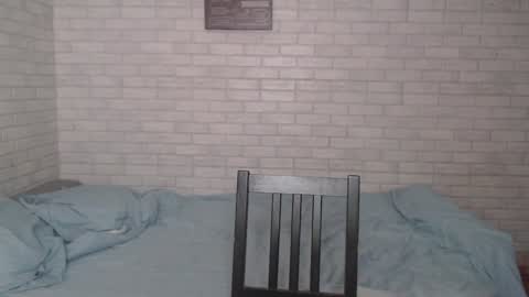 Snapshot of electric_smile chatting on January 18, 7:04 pm Alex online show from January 18, 7:04 pm