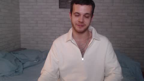 Snapshot of electric_smile chatting on January 18, 10:06 pm Alex online show from January 18, 10:06 pm