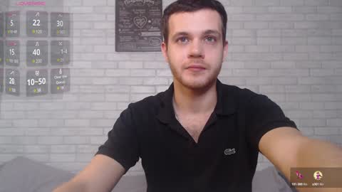 Snapshot of electric_smile chatting on January 11, 9:25 pm Alex online show from January 11, 9:25 pm