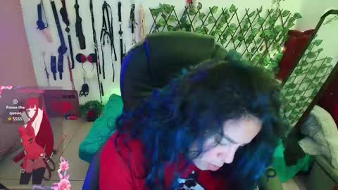 Snapshot of elektra_32 chatting on October 4, 12:47 pm elektra online show from October 4, 12:47 pm