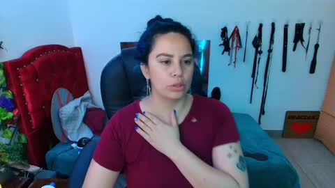 Snapshot of elektra_32 chatting on February 26, 2:16 pm elektra online show from February 26, 2:16 pm