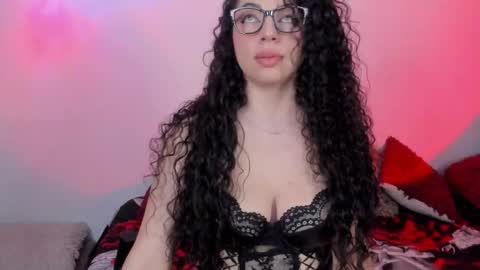 Elena  online show from November 6, 6:49 am