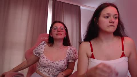 Elena online show from April 1, 1:41 pm