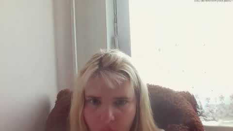 Elena online show from May 15, 12:02 pm