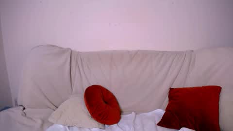 elenamonroe_ online show from February 3, 4:32 am