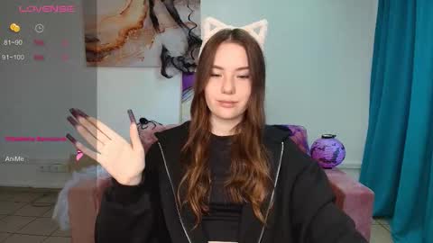 elenaoconar online show from November 5, 6:59 am