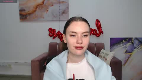 elenaoconar online show from March 10, 9:45 am