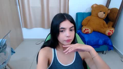 Snapshot of elenna_hotx chatting on February 28, 5:48 pm agnes online show from February 28, 5:48 pm