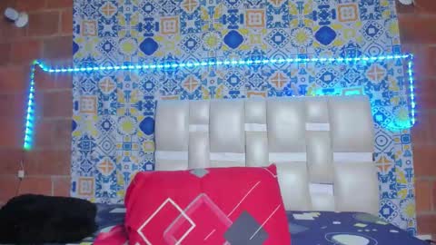 ELETTRA TRUMP online show from November 16, 3:25 pm