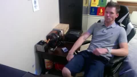 Walker online show from September 20, 4:59 am