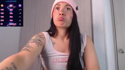 Snapshot of eleven_diamond chatting on February 12, 3:16 pm Millie bobby online show from February 12, 3:16 pm