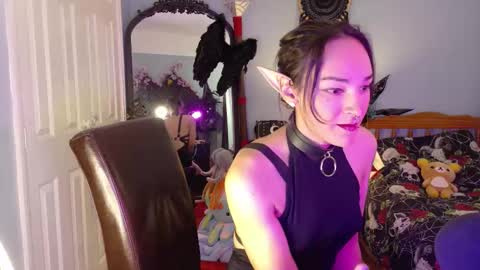 Elf Flavoured online show from November 24, 8:07 pm