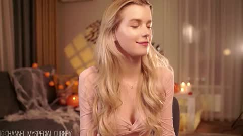 Eli online show from November 1, 7:35 pm