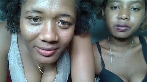 elia011 online show from February 8, 3:42 pm