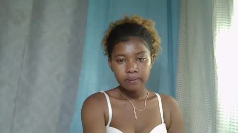 elia011 online show from February 22, 2:08 pm