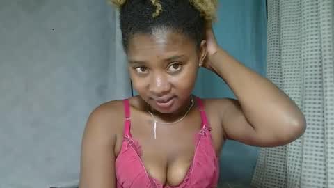 elia011 online show from February 22, 12:27 am