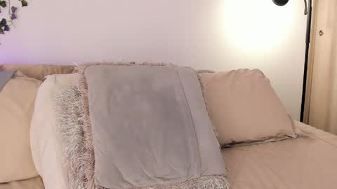 Eli online show from May 22, 1:45 am