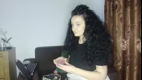 eliebullet online show from January 19, 5:39 am