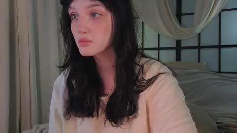 Ellie online show from September 26, 8:17 pm