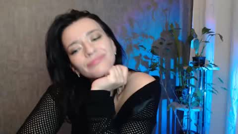 Snapshot of elinapretty chatting on February 19, 3:39 am Elina online show from February 19, 3:39 am